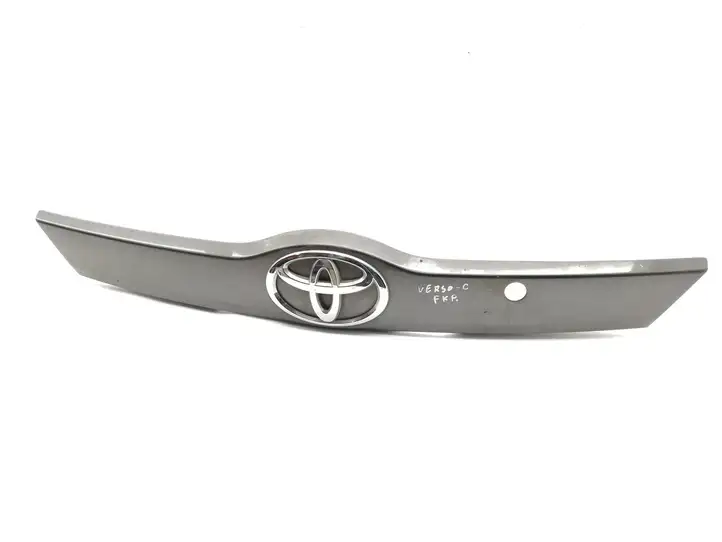Toyota Verso (2009 - 2012) 7680152200 Другая часть кузова — фото 1