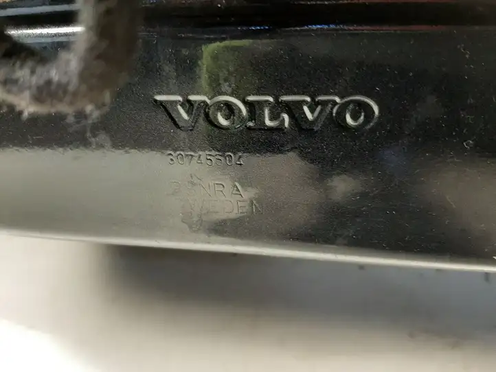 Volvo XC60 (2008 - 2013) 2152222 Задняя дверь — фото 2