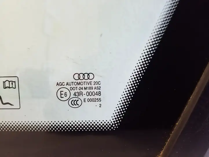 Audi Q3 8U (2011 - 2014) 8U0845300 Заднее боковое стекло — фото 3