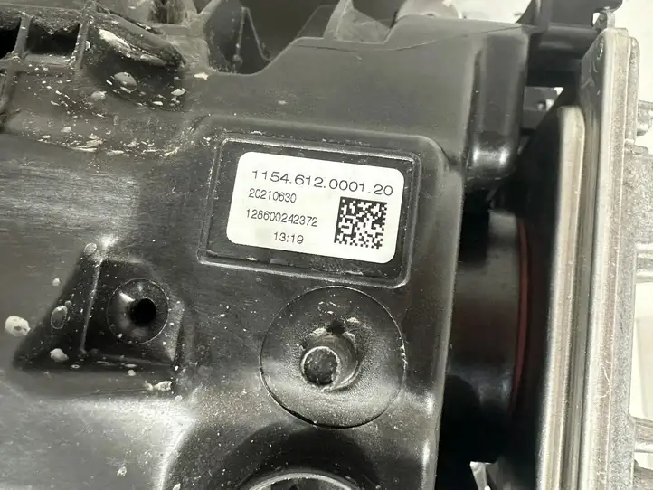BMW 7 G11 G12 (2015 - 2022) 7946776 Передняя фара — фото 8