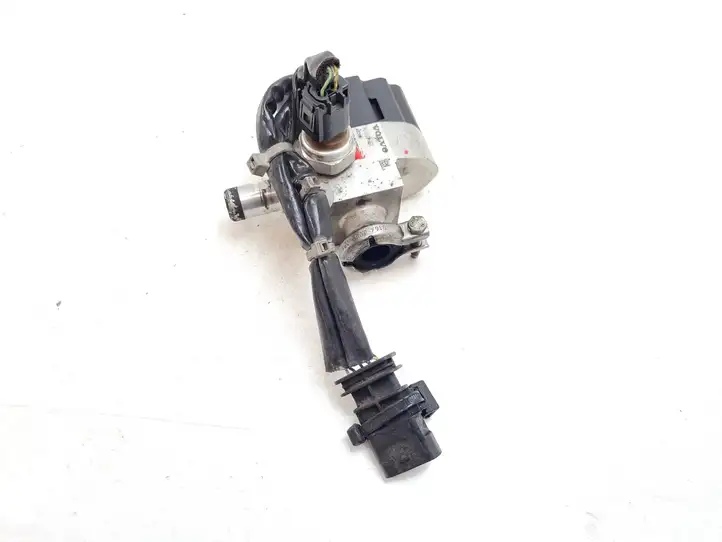 Volvo XC90 (2014 - 2019) 31493452 Клапан EGR — фото 3