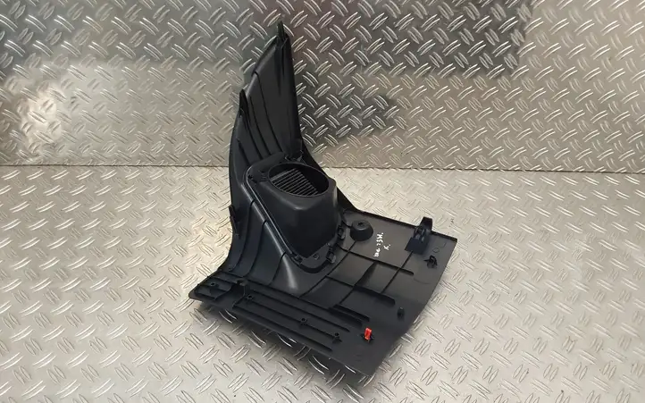 Toyota Yaris XP210 (2020 - ) 76974K0020 Крышка ящика аккумулятора — фото 3