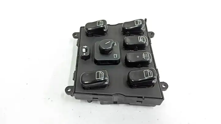 Mercedes-Benz ML W163 (1997 - 2005) A1638206610 Блок кнопок стеклоподъемников — фото 2