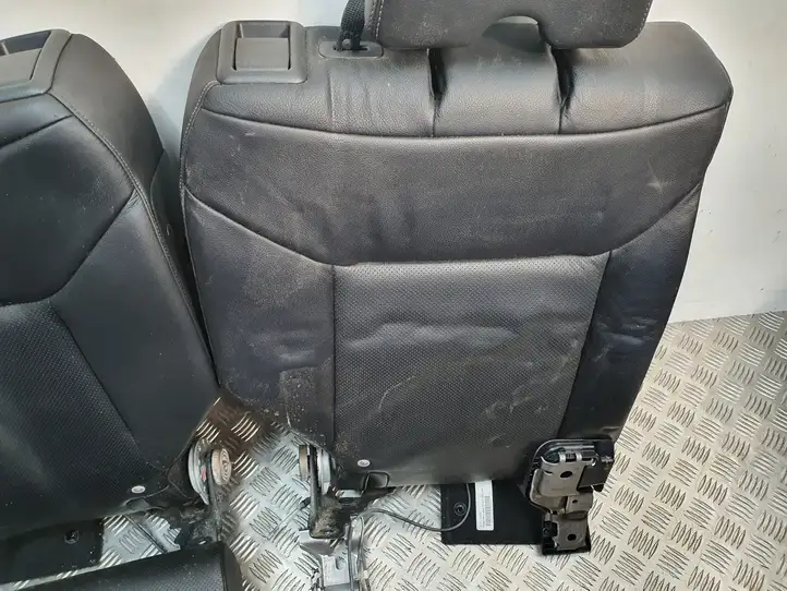 Honda CR-V (2012 - 2016) Комплект салона — фото 8