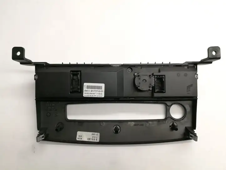 BMW 5 E60 E61 (2004 - 2010) 9177712 Управление климат контролем — фото 2
