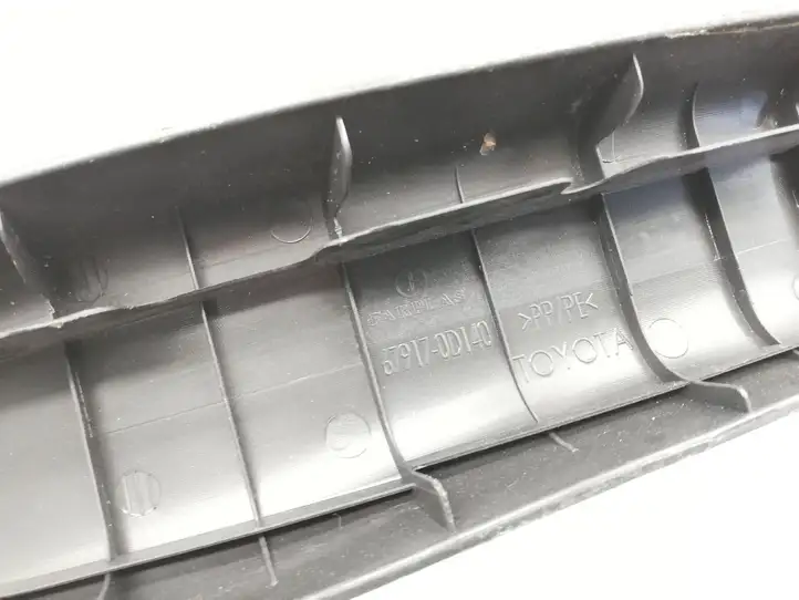 Toyota Yaris (2014 - 2019) 679170D140 Внутренняя отделка заднего порога — фото 3