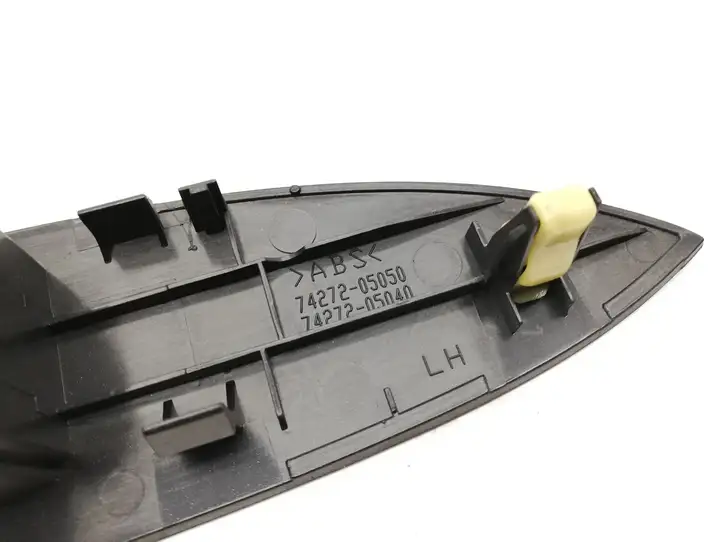 Toyota Avensis T270 (2009 - 2012) 7427205050 Блок кнопок стеклоподъемников — фото 3