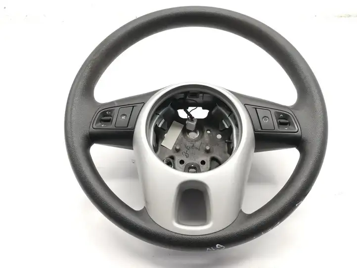 Kia Venga (2010 - 2014) Руль — фото 1