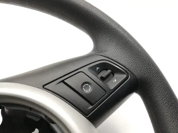 Kia Venga (2010 - 2014) Руль — фото 5