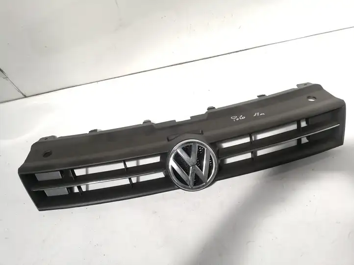 Volkswagen Polo V 6R (2009 - 2015) Другая часть кузова — фото 2