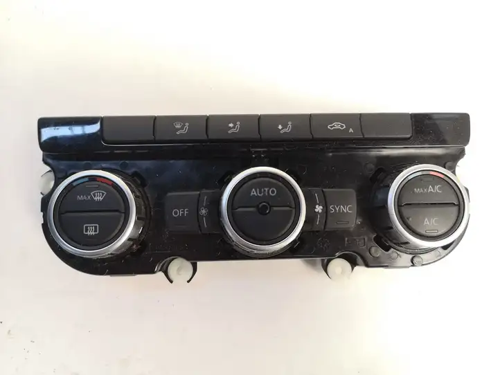Volkswagen PASSAT B7 (2011 - 2014) 3AA907044BP Управление климат контролем — фото 1