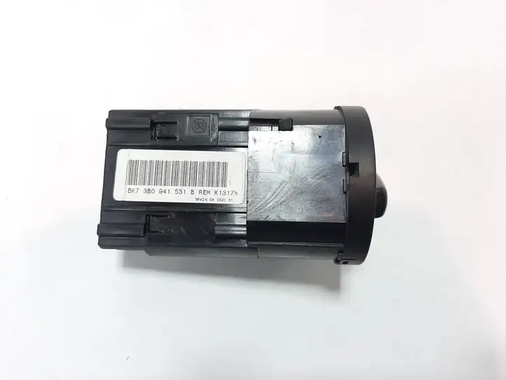 Skoda Fabia Mk2 (5J) (2007 - 2014) 3B0941531B Включатель фонарей — фото 2