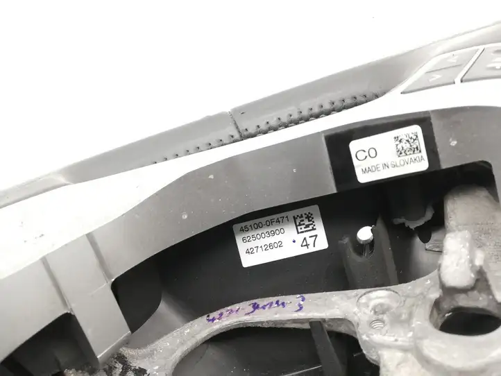 Toyota Verso (2012 - 2015) 451000F471 Руль — фото 5