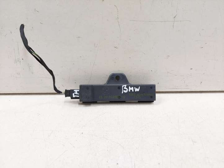 6520922083202 BMW X3 F25 Interjero komforto antena