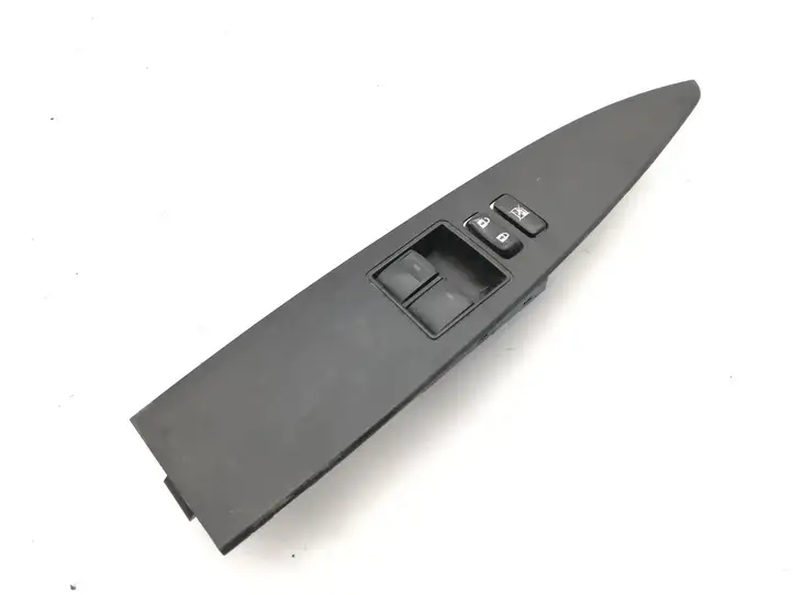 Toyota Avensis T270 (2009 - 2012) 7423205190 Блок кнопок стеклоподъемников — фото 1