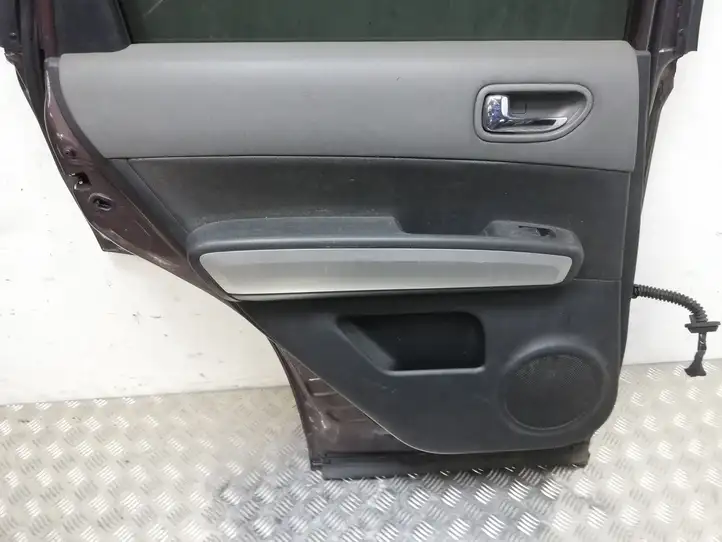 Nissan X-Trail T31 (2007 - 2014) Задняя дверь — фото 6