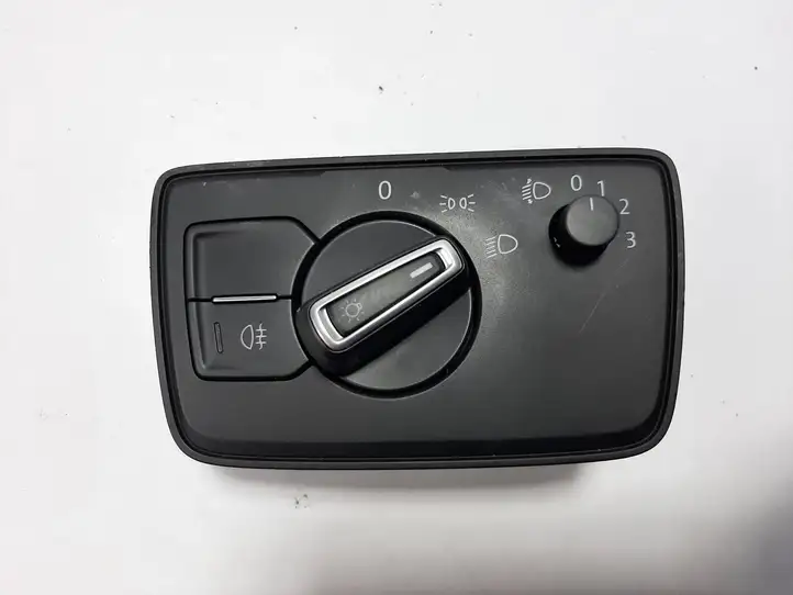 Volkswagen PASSAT B8 (2015 - ) 3G0941633C Включатель фонарей — фото 1
