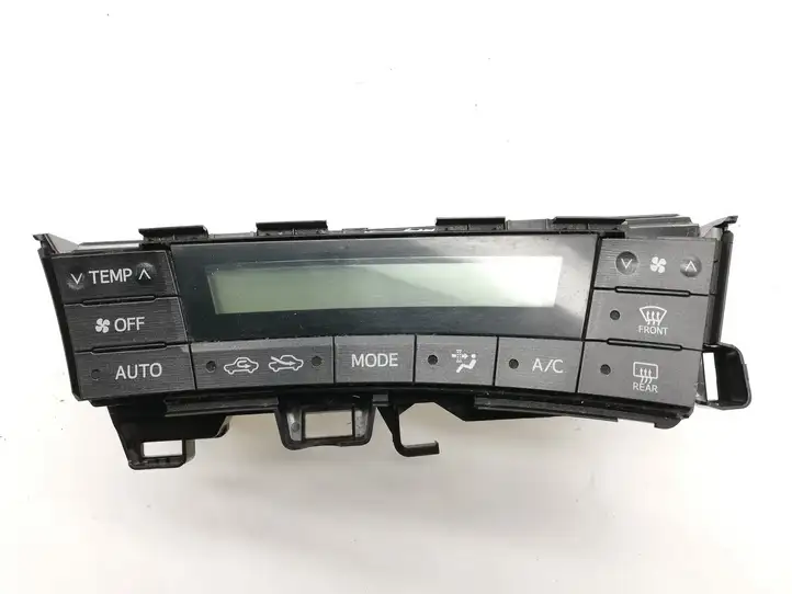 Toyota Prius (XW30) (2009 - 2015) 75D726 Управление климат контролем — фото 1