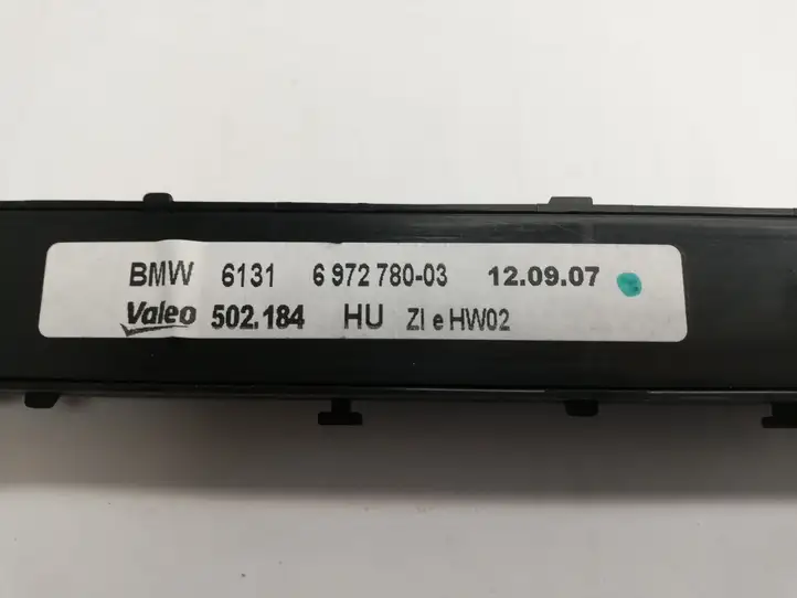 BMW X5 E70 (2006 - 2013) 6972780 Кнопка фаркопа в багажнике — фото 3