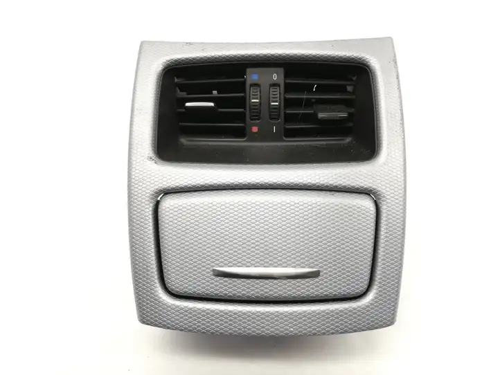 BMW 3 E92 E93 (2005 - 2014) 6960686 Передняя пепельница — фото 1