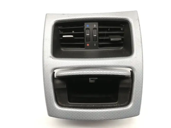 BMW 3 E92 E93 (2005 - 2014) 6960686 Передняя пепельница — фото 2
