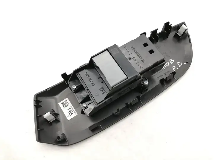 Honda (2020 - ) M64609 Кнопка стеклоподъемников — фото 2