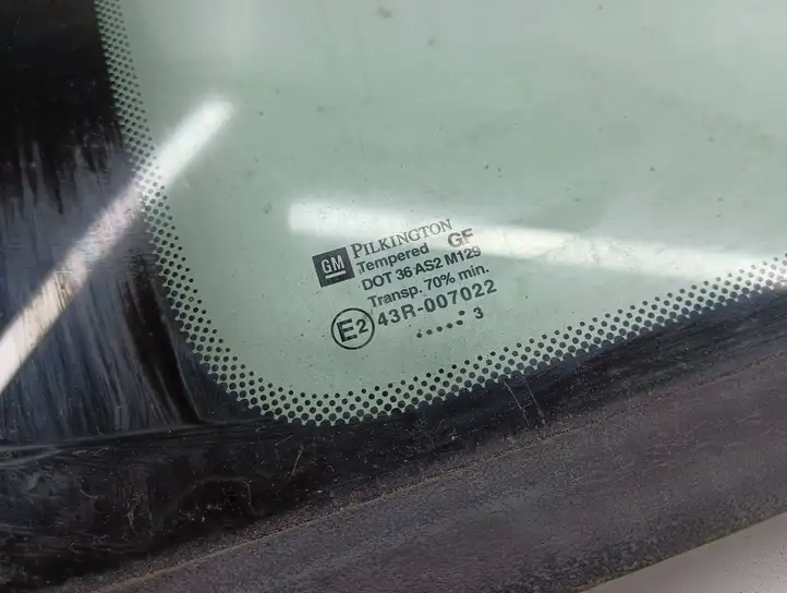 Opel Zafira A (1999 - 2003) 09175391 Заднее боковое стекло — фото 2
