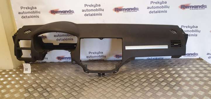 3M5XR04305 Ford Focus C-MAX Panelė