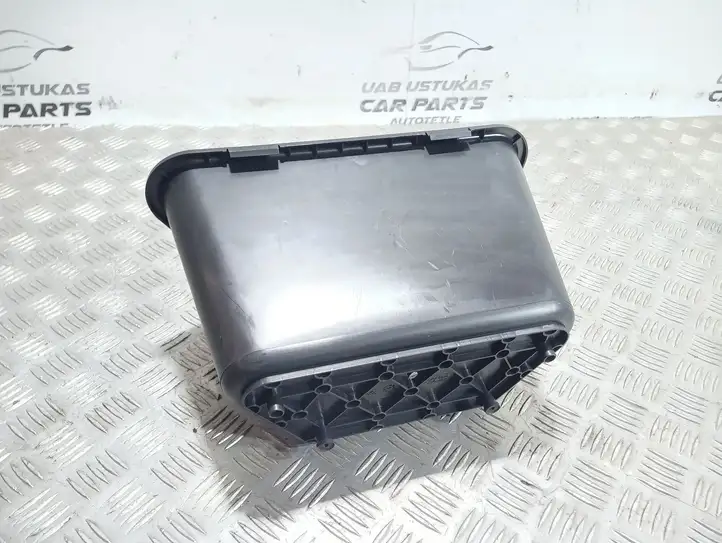 Land Rover Range Rover L322 (2005 - 2009) 8263717 Ящик для хранения в багажнике — фото 3