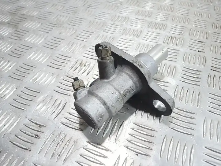 Opel Insignia A (2008 - 2017) Главный тормозной цилиндр — фото 3