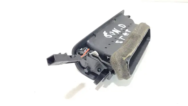 Audi A6 S6 C6 4F (2004 - 2008) 4F0819384A Боковой воздушный дефлектор — фото 3