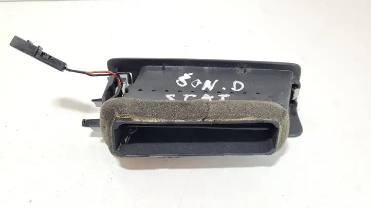 Audi A6 S6 C6 4F (2004 - 2008) 4F0819384A Боковой воздушный дефлектор — фото 4