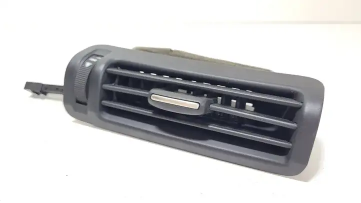 Audi A6 S6 C6 4F (2004 - 2008) 4F0819384A Боковой воздушный дефлектор — фото 5