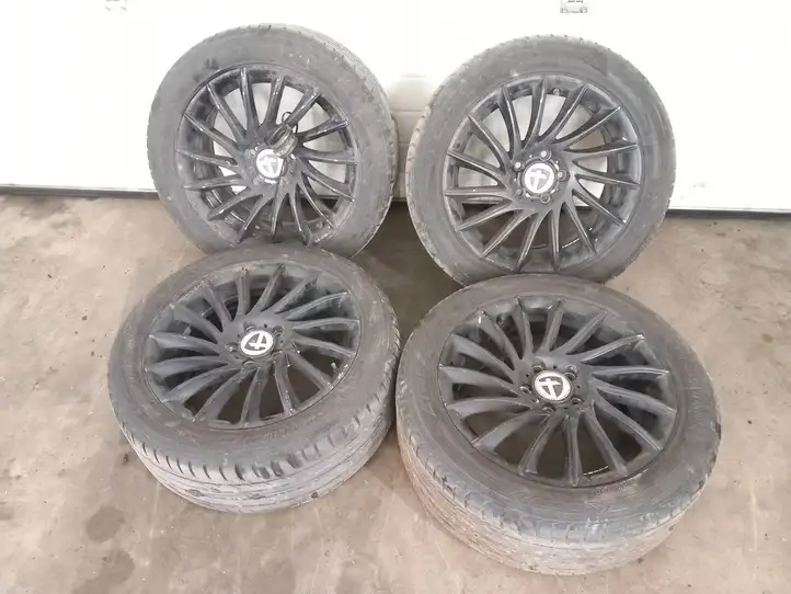 Volkswagen Golf VI (2009 - 2013) KBA51053 Легкосплавный колесный диск R17 — фото 1