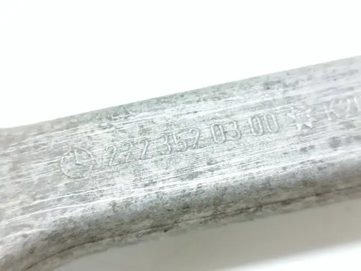 Mercedes-Benz S W222 (2013 - )  2223520300 Рычаг