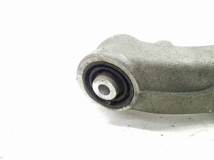 Porsche Macan (2014 - 2018)  8R0505311F Вилы