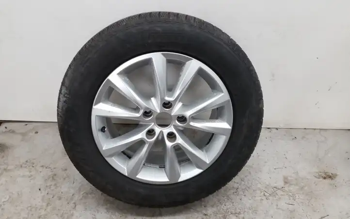 Volkswagen Touareg II (2010 - 2018) 7P6601025C Легкосплавный колесный диск R18 — фото 1