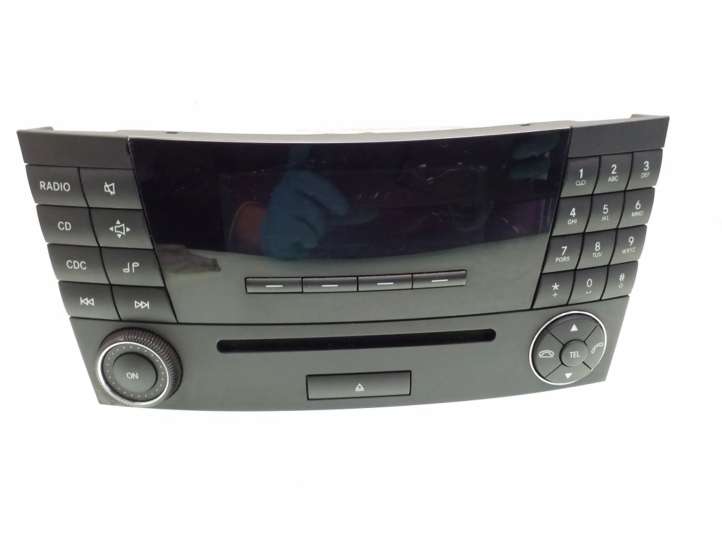 A2118209889 Mercedes-Benz E W211 Radija/ CD/DVD grotuvas/ navigacija