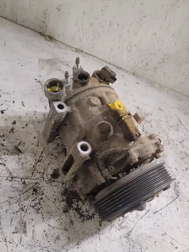 Citroen C6 (2005 - 2012)  9683055180 Компрессор (насос) кондиционера воздуха