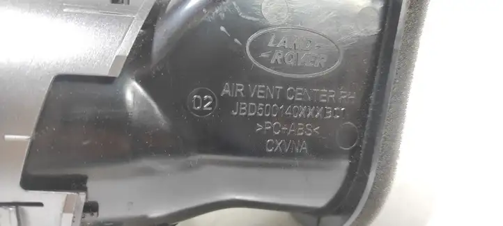 Land Rover Discovery 3 - LR3 (2004 - 2009) JBD500140 Боковой воздушный дефлектор — фото 6