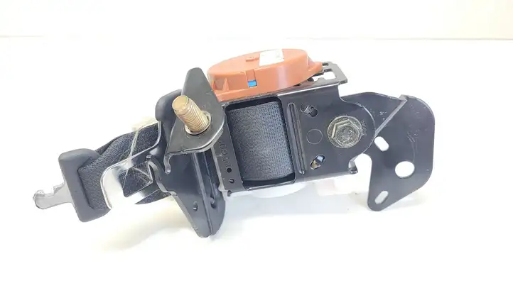 Toyota Yaris (2003 - 2005) 733100D010 Центральный ремень безопасности — фото 4