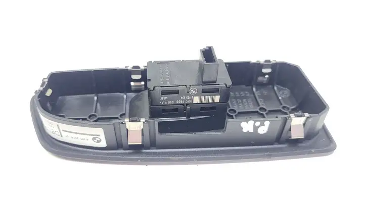 BMW 1 E81 E87 (2004 - 2011) 6970247 Кнопка стеклоподъемников — фото 5