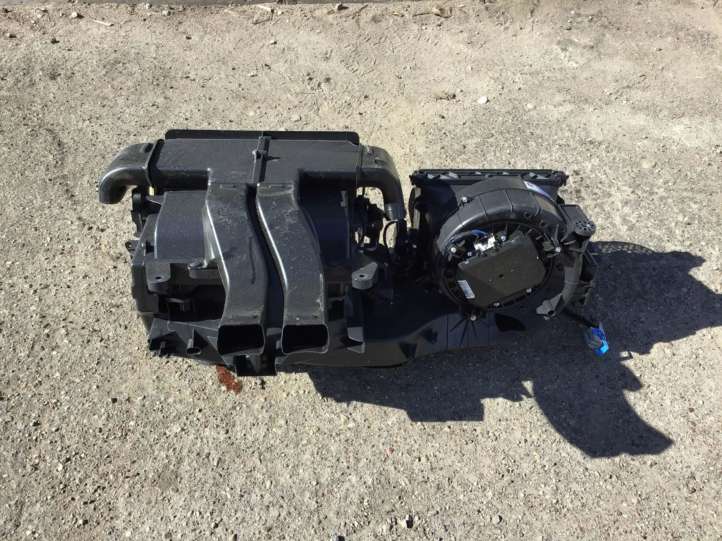 6B216209AJ Jeep Cherokee Salono oro mazgo komplektas