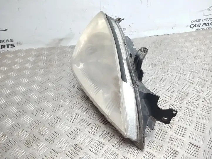 Mitsubishi Lancer (2003 - 2007) Передняя фара — фото 2