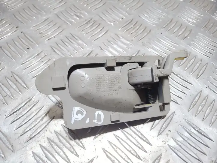 Citroen Xsara Picasso (1999 - 2012) 9631487677 Внутренняя ручка двери — фото 3