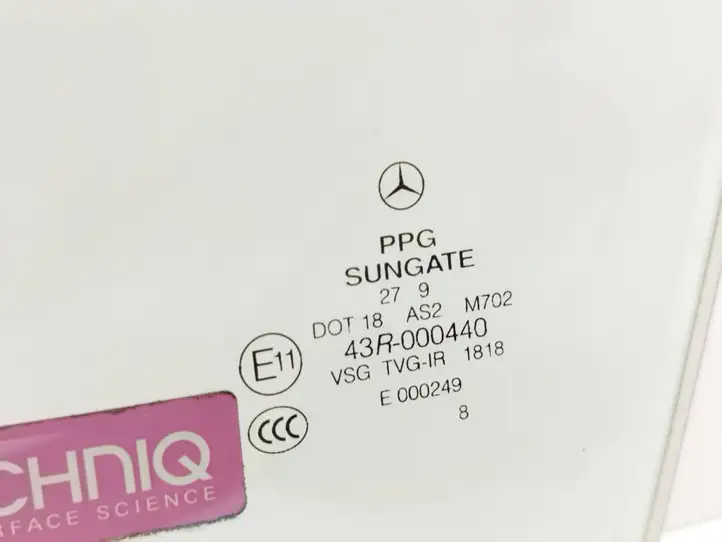 Mercedes-Benz GL X164 (2006 - 2012) 43R000440 Стекло передней двери — фото 4