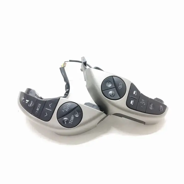 Toyota Prius (XW20) (2003 - 2009) F70CV142 Кнопки на рулевом колесе — фото 1