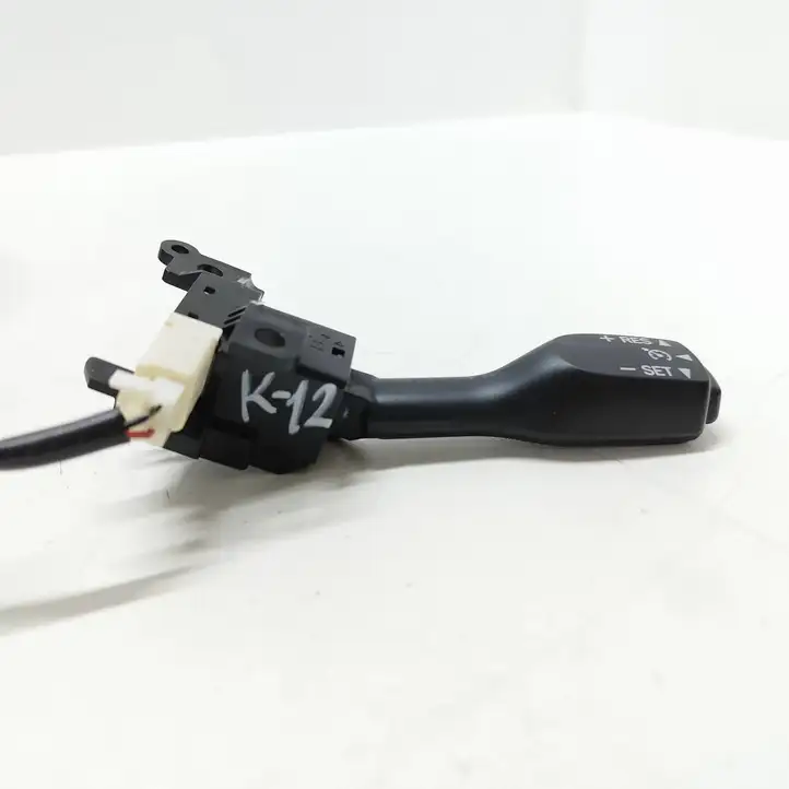 Toyota Auris 150 (2006 - 2012) 18A174 Переключатель круиз-контроля — фото 3