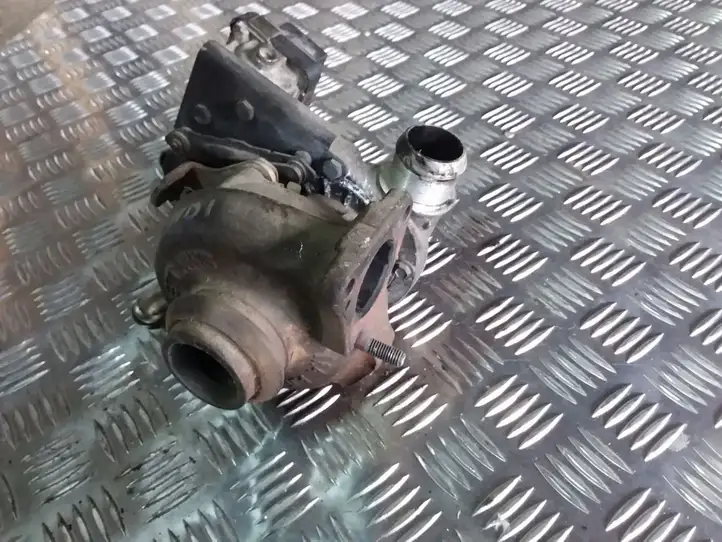 Peugeot 607 (2004 - 2010) 4U3Q6K682AJ Турбина — фото 3