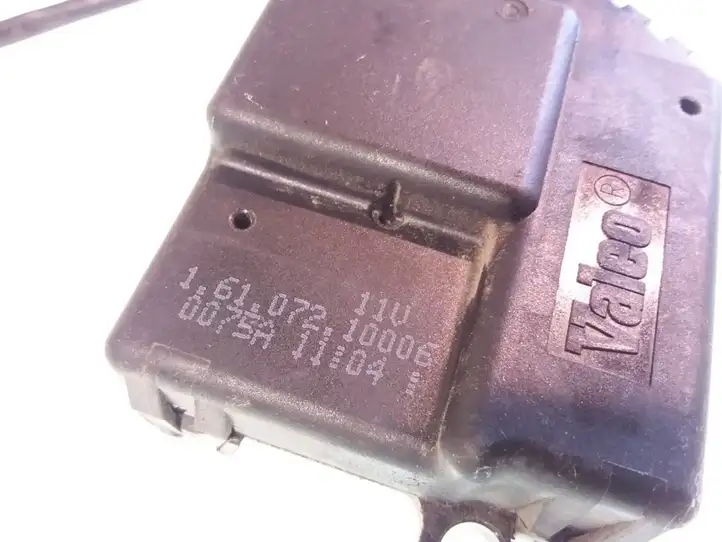 Peugeot 406 (1999 - 2006) 16107210006 Двигатель задвижки потока воздуха — фото 3